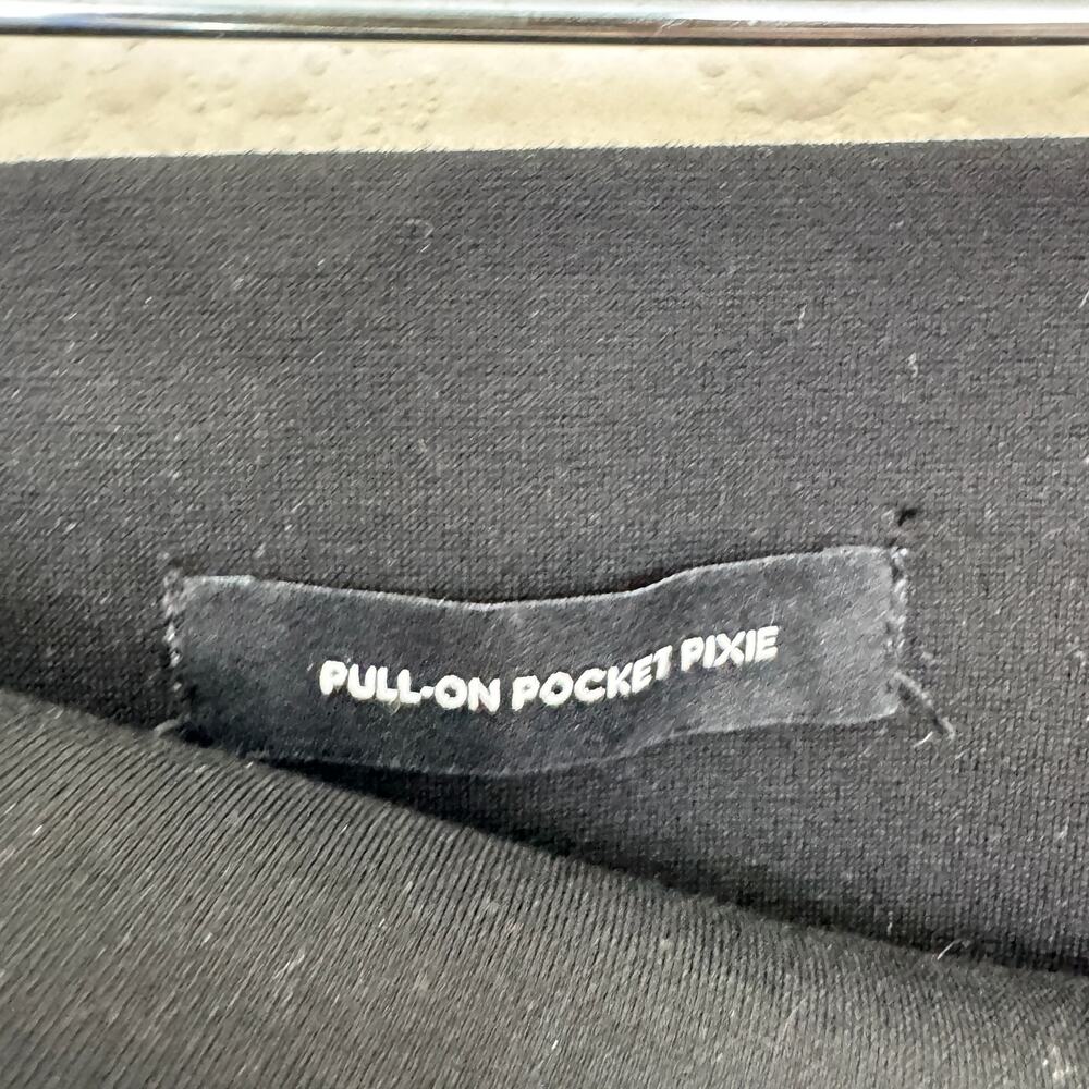 Torrid Womens Studio Pull On Pocket Pixie Pants S… - image 4